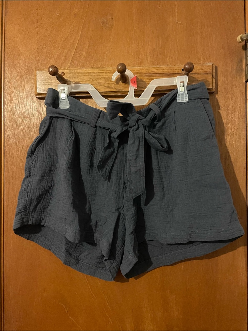 Maurices Women’s High-Waist Tie-Belt Shorts in Charcoal size M